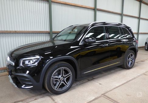 Mercedes-Benz GLB 250, 2021