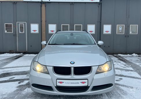 BMW 320, 2008