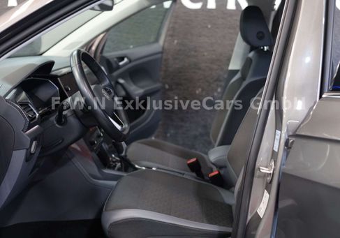 Volkswagen T-Cross, 2020