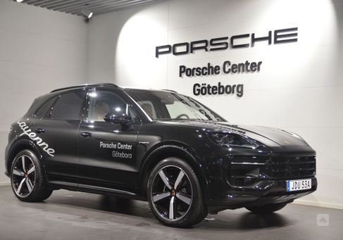 Porsche Cayenne, 2025