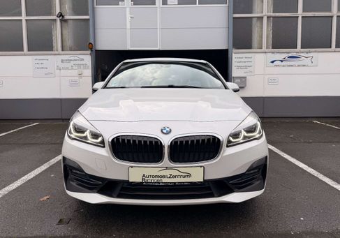 BMW 218, 2018 2