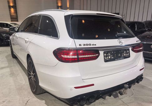 Mercedes-Benz E 300, 2021