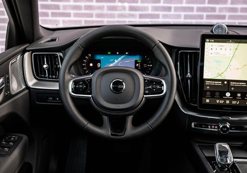 Volvo XC60, 2026 3