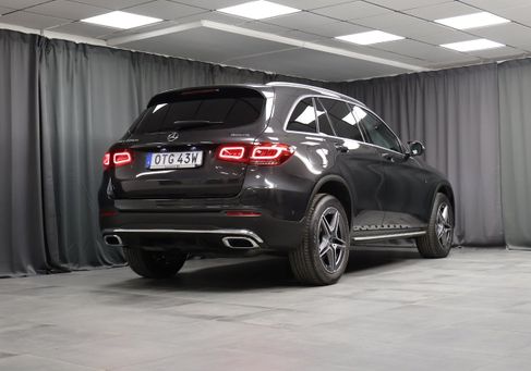 Mercedes-Benz GLC 300, 2021