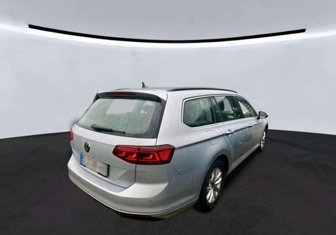 Volkswagen Passat Variant, 2022