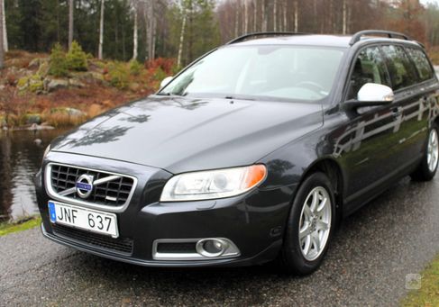 Volvo V70, 2009