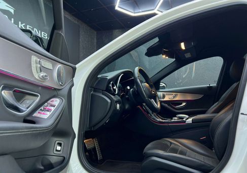 Mercedes-Benz C 300, 2020