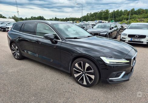 Volvo V60, 2021