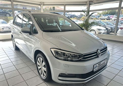 Volkswagen Touran, 2018 3