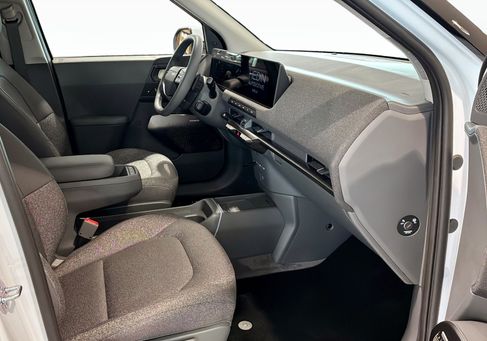 Kia, 2027 3