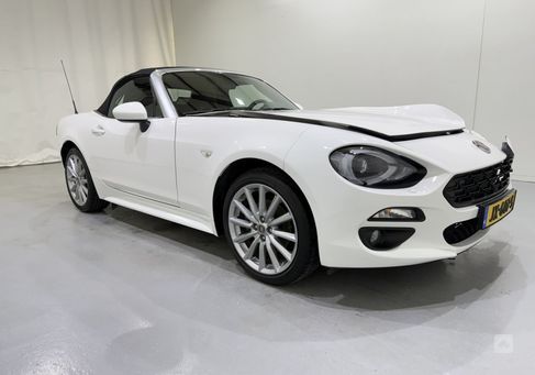 Fiat 124 Spider, 2016