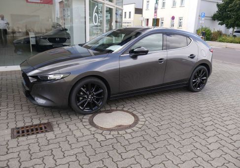 Mazda 3, 2025