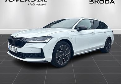Skoda Superb, 2026