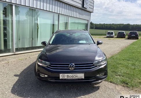 Volkswagen Passat Variant, 2023 3