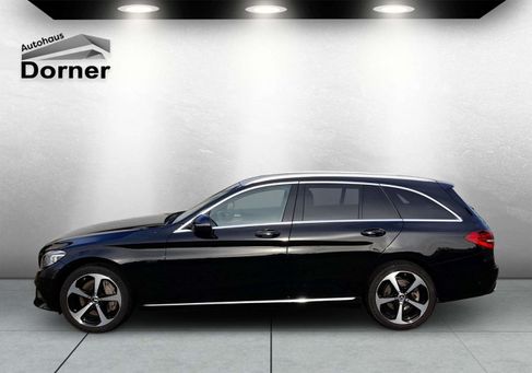 Mercedes-Benz C 300, 2021