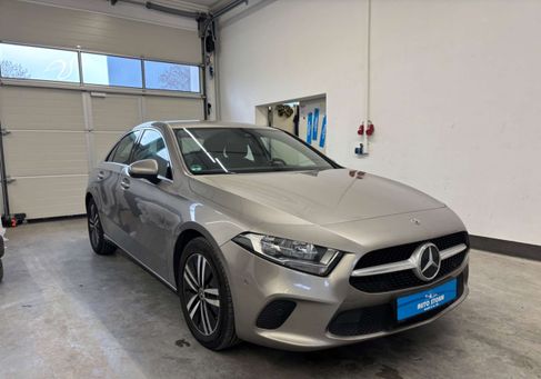Mercedes-Benz A 180, 2020