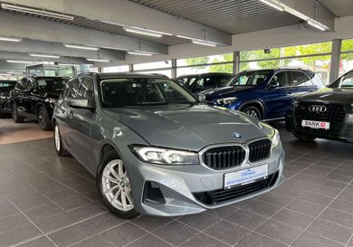 BMW 318, 2023