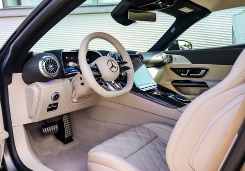 Mercedes-Benz SL 63 AMG, 2025