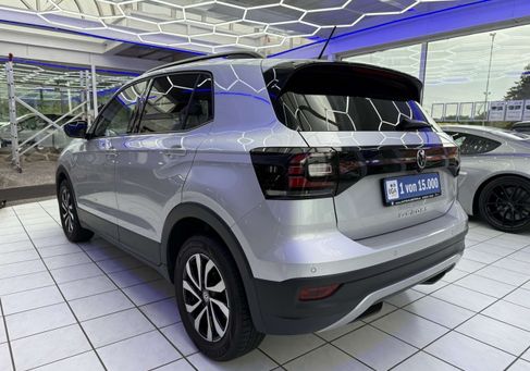 Volkswagen T-Cross, 2021