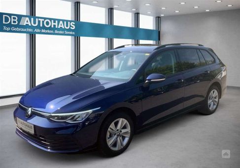 Volkswagen Golf, 2022