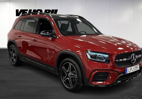 Mercedes-Benz GLB 200, 2025