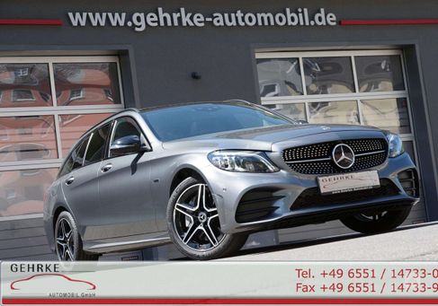 Mercedes-Benz C 300, 2021