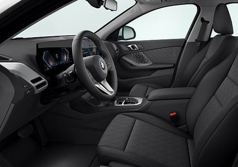 BMW 120, 2026