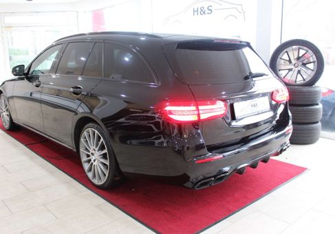 Mercedes-Benz E 220, 2019