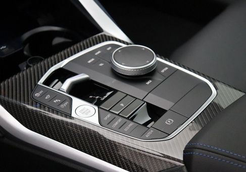 BMW M240i, 2025