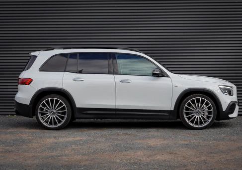 Mercedes-Benz GLB 35 AMG, 2021