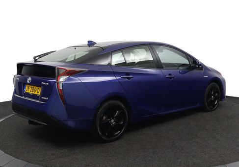 Toyota Prius, 2016