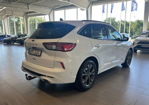 Ford Kuga, 2020