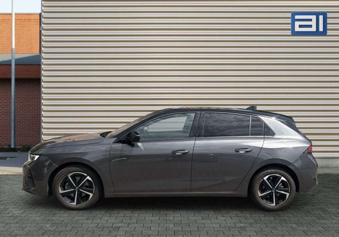 Opel Astra, 2025