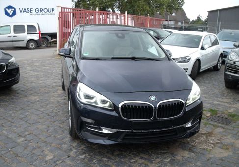 BMW 218, 2019