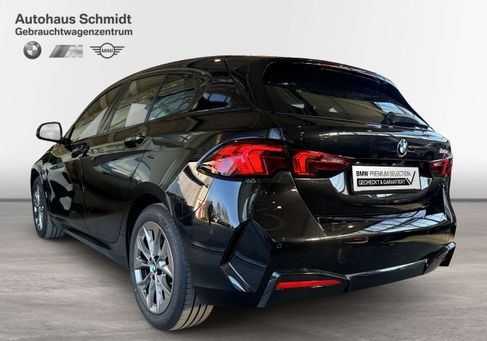 BMW 120, 2025