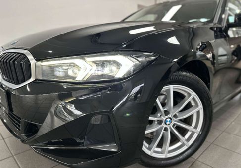 BMW 318, 2022