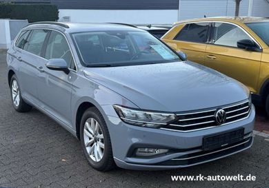 Volkswagen Passat Variant, 2023