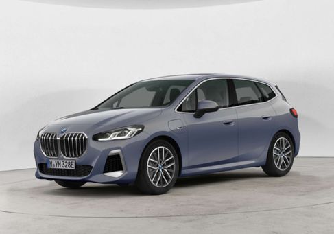 BMW 225, 2022