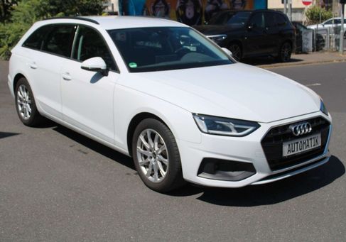 Audi A4, 2022