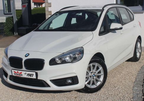 BMW 216, 2018