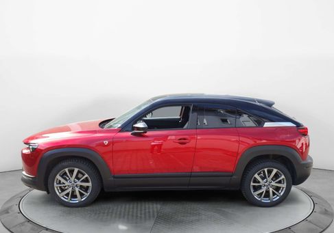 Mazda MX-30, 2023 3