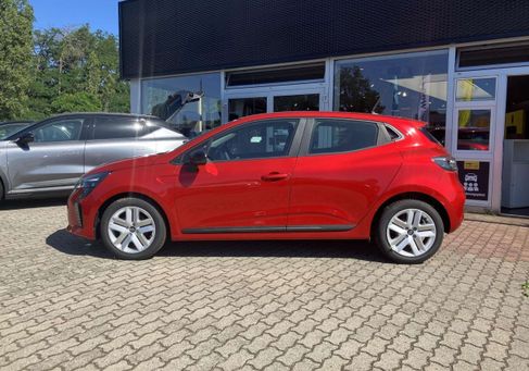 Renault Clio, 2024