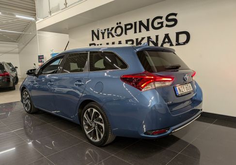 Toyota Auris Touring Sports, 2016