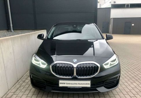 BMW 118, 2024