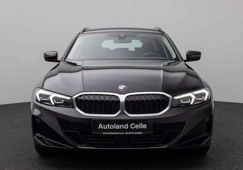 BMW 318, 2023