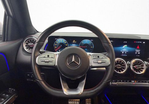 Mercedes-Benz EQB, 2022