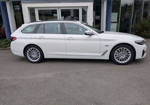 BMW 530, 2022