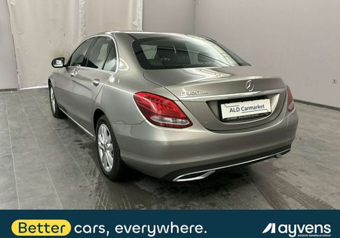 Mercedes-Benz C 300, 2021