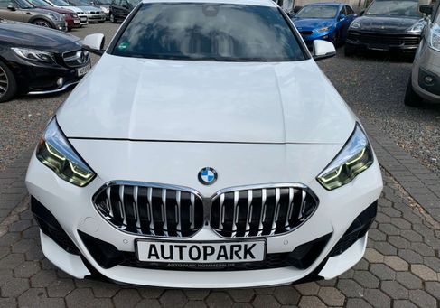 BMW 218, 2020 2