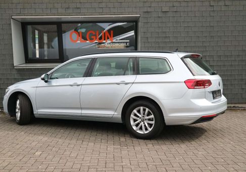 Volkswagen Passat Variant, 2021 3